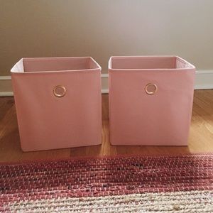 Pink cube storage bin